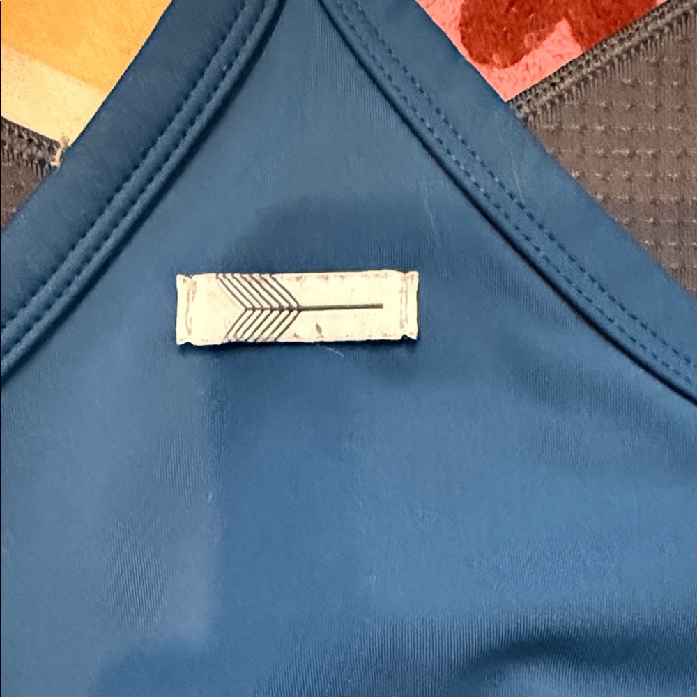 Oiselle Vibrant Blue Sports Bra 06 - Picture 3 of 4